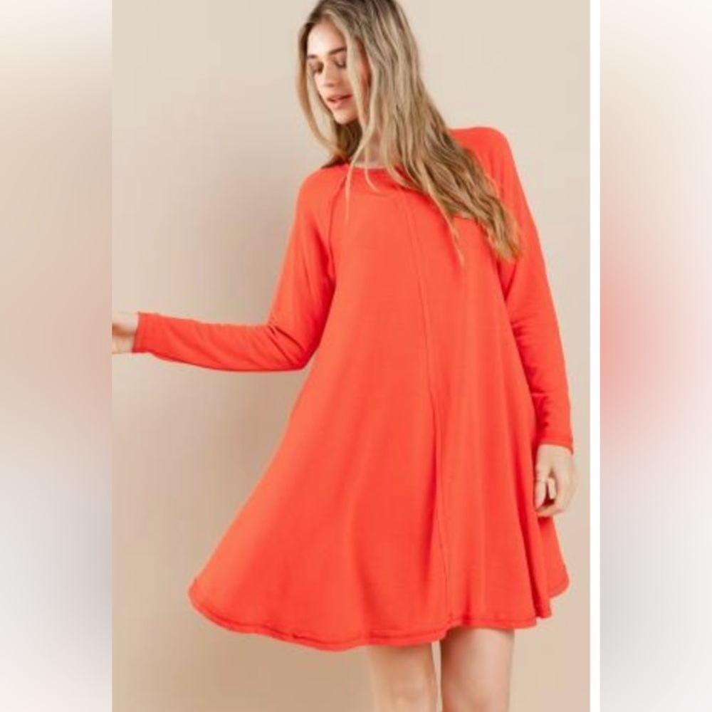34 Solid Ribbed Round Neck Long Sleeve Dress